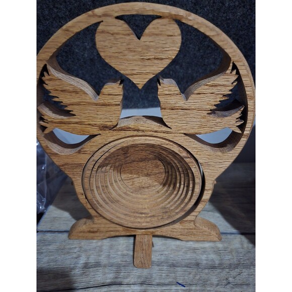 Vintage Hand Carved Collapsible Bowl Woth Two Doves And A Heart Frame - Picture 3 of 3
